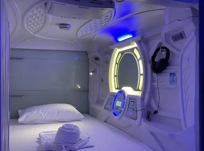 Bmax Spacepods Sleep In Space - 4mins From Mactan Airport * Lapu-Lapu City